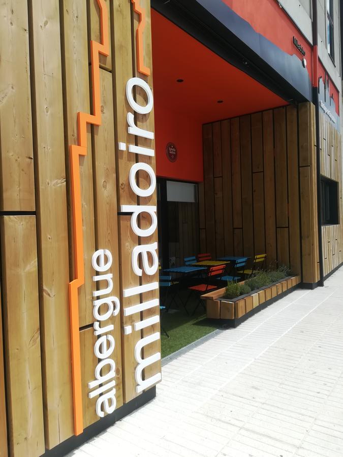 Albergue Milladoiro Eksteriør bilde