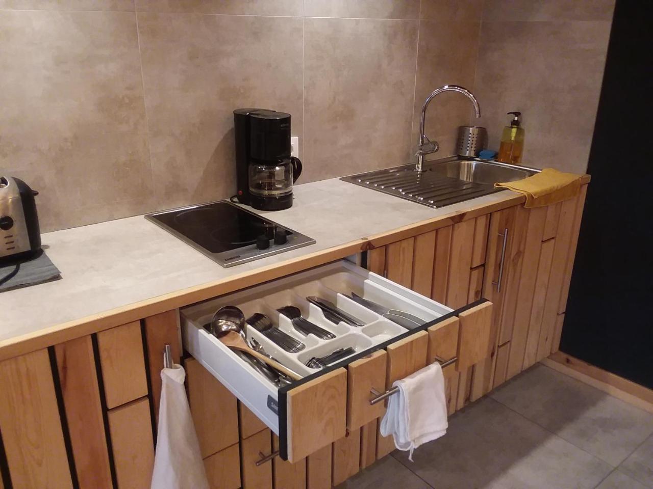 Albergue Milladoiro Eksteriør bilde