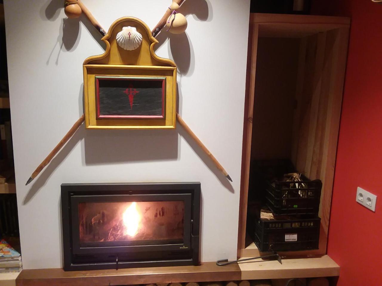 Albergue Milladoiro Eksteriør bilde