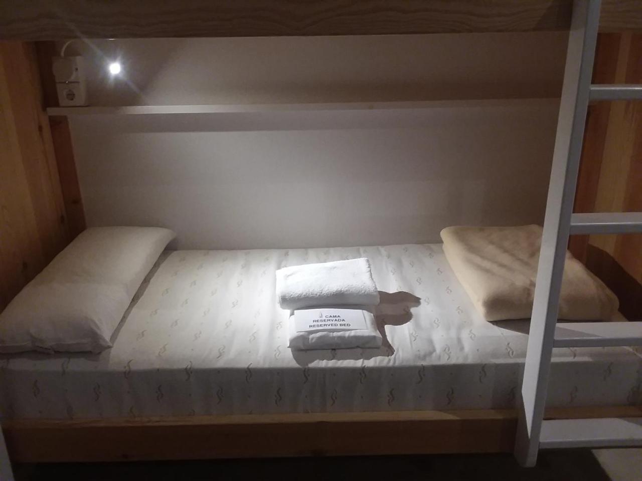Albergue Milladoiro Eksteriør bilde